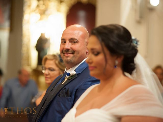 La boda de Juan Carlos y Eva Maria en Sevilla, Sevilla 27