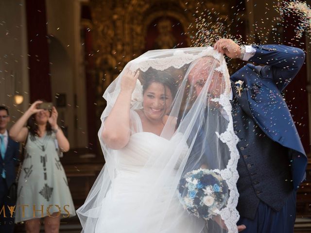 La boda de Juan Carlos y Eva Maria en Sevilla, Sevilla 34
