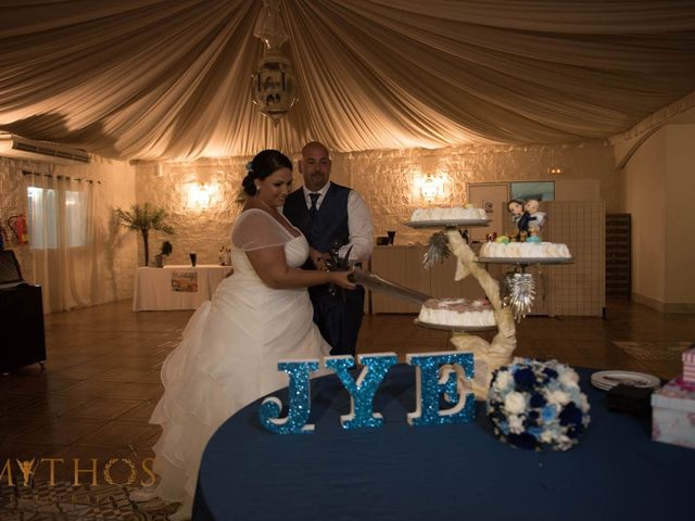 La boda de Juan Carlos y Eva Maria en Sevilla, Sevilla 47