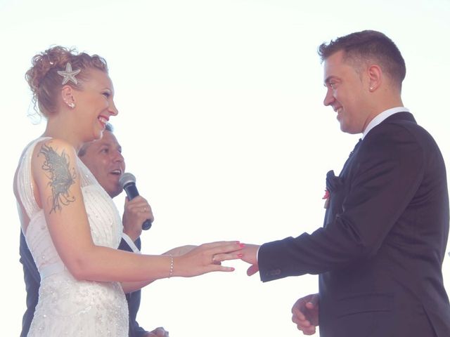 La boda de Juanmi y Esther en La Pineda, Tarragona 28