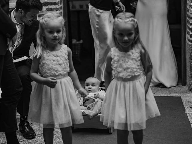 La boda de Nacho y Iris en Boadilla Del Monte, Madrid 16