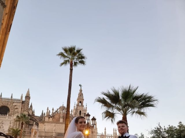 La boda de Victoria  y Oscar en Sevilla, Sevilla 1