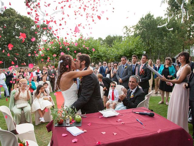 La boda de Pedro y Ana en Vallejera De Riofrio, Salamanca 25