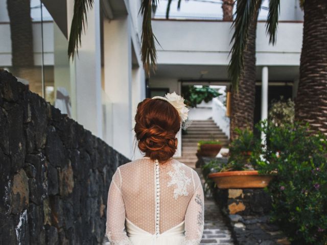 La boda de Johan y Tatiana en La Victoria De Acentejo, Santa Cruz de Tenerife 2