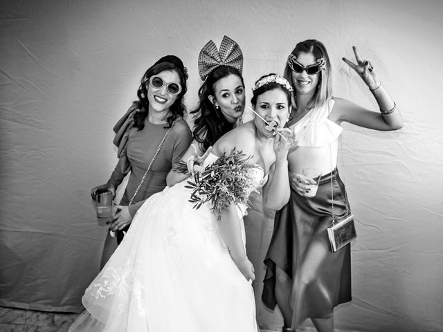 La boda de David y Soles en Córdoba, Córdoba 58