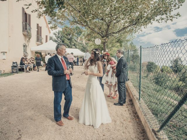 La boda de Xavi y Silvia en Brunyola, Girona 30