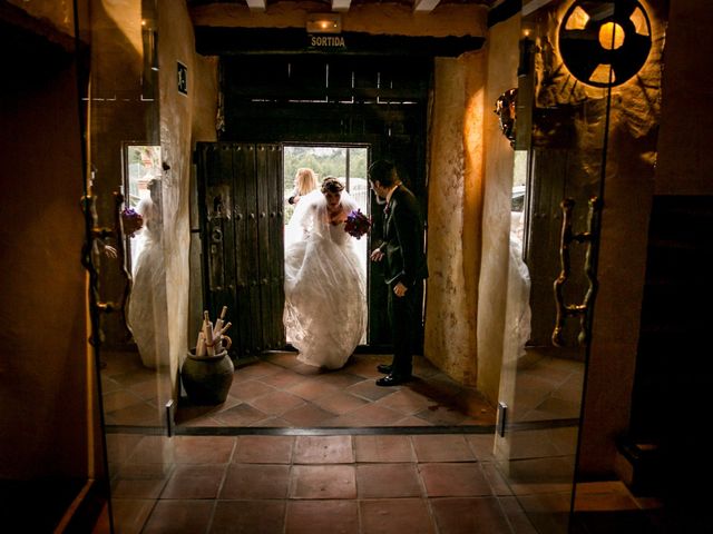 La boda de Pere y Meritxell en Carretera Vandellos, Tarragona 6