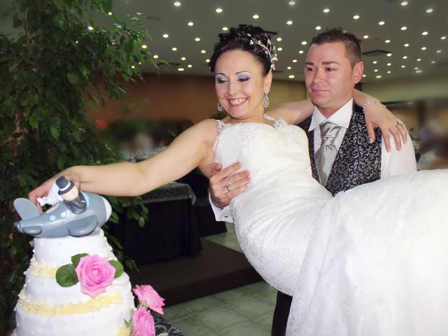 La boda de Toni y Mª Valle en La Carlota, Córdoba 9