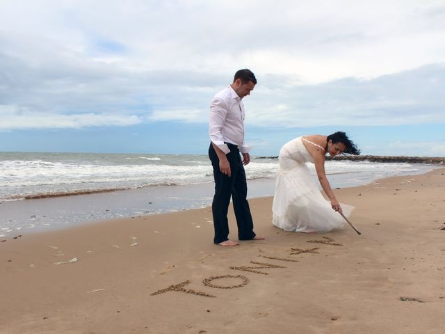 La boda de Toni y Mª Valle en La Carlota, Córdoba 23