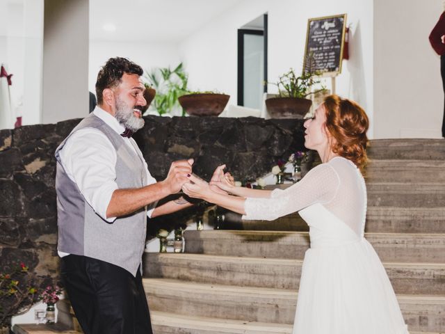 La boda de Johan y Tatiana en La Victoria De Acentejo, Santa Cruz de Tenerife 57