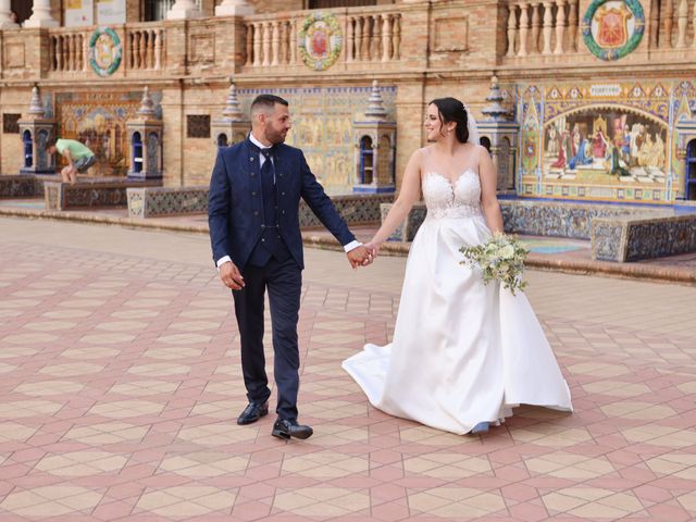 La boda de Lucía y Daniel en Sevilla, Sevilla 24