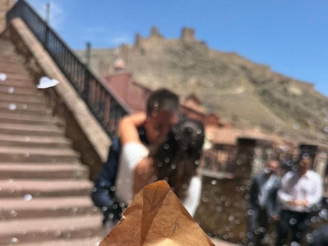La boda de Cristóbal y Karen en Albarracin, Teruel 13