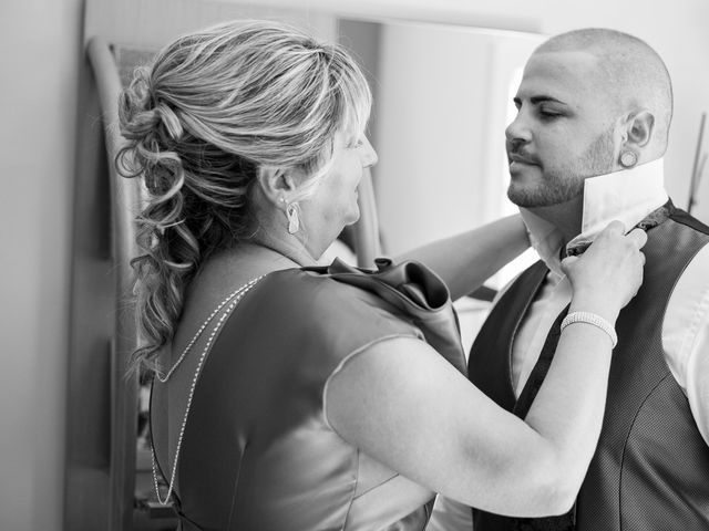 La boda de Dani y Sandra en Sant Vicenç De Montalt, Barcelona 17