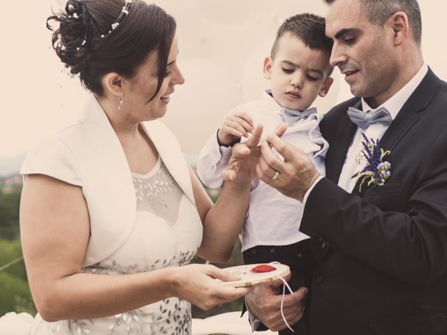 La boda de Txema y Cristina en Rubi, Barcelona 14