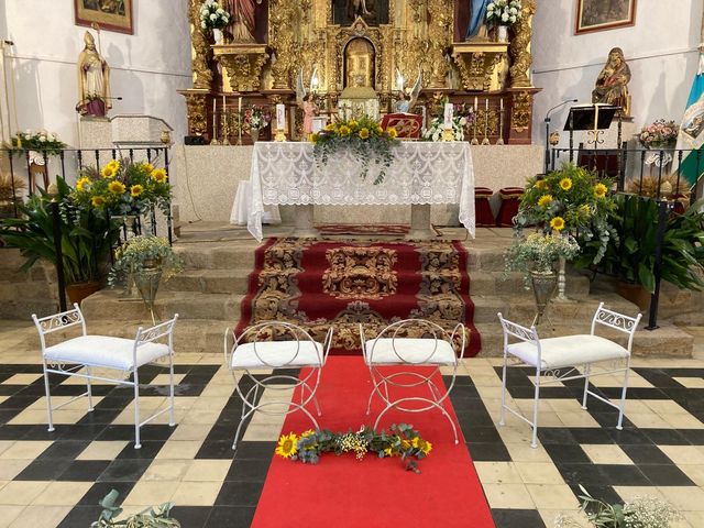 La boda de Cristian y Eva  en Cañamero, Cáceres 11