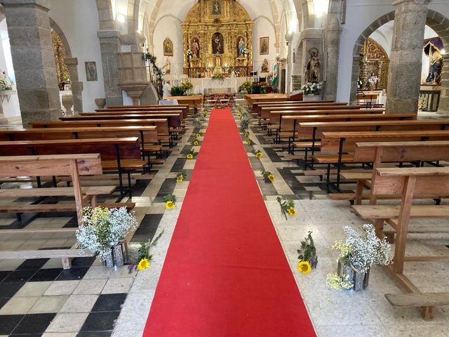 La boda de Cristian y Eva  en Cañamero, Cáceres 12