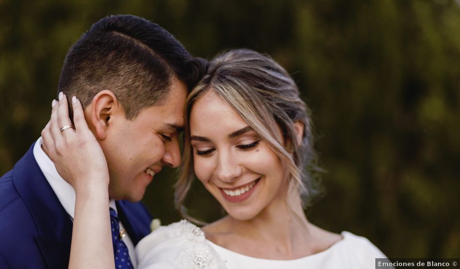 La boda de Jonathan y María en Alcala Del Rio, Sevilla