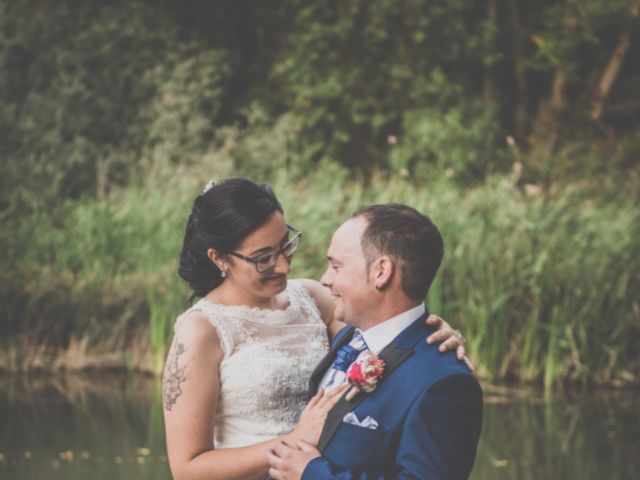 La boda de Oscar y Soraya en Melgar De Fernamental, Burgos 5