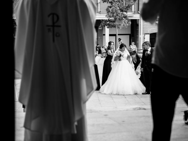 La boda de Diego y Marta en Alcazaren, Valladolid 26
