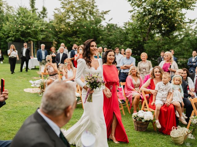 La boda de Josu y Soraya en Bilbao, Vizcaya 43