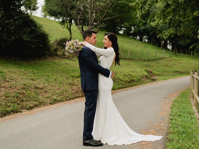 La boda de Josu y Soraya en Bilbao, Vizcaya 108