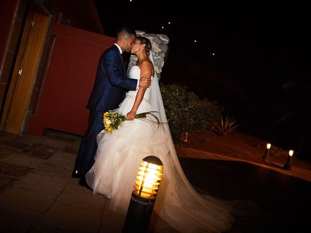 La boda de Humberto y Myriam en Telde, Las Palmas 43