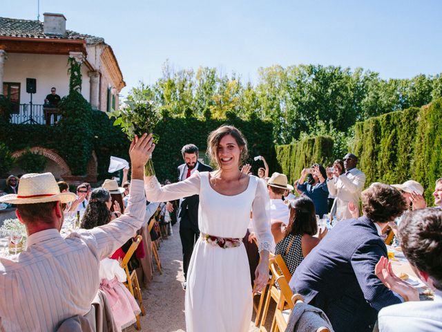 La boda de Javi y Almu en Hoyuelos, Segovia 30