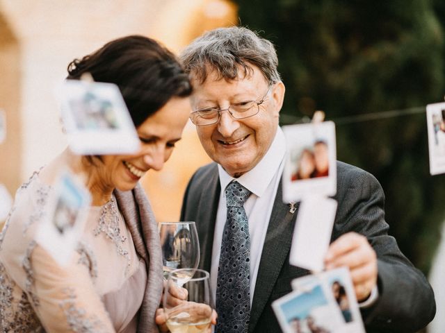 La boda de Diego y Blanca en Alcala De Guadaira, Sevilla 103