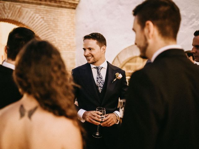 La boda de Diego y Blanca en Alcala De Guadaira, Sevilla 104