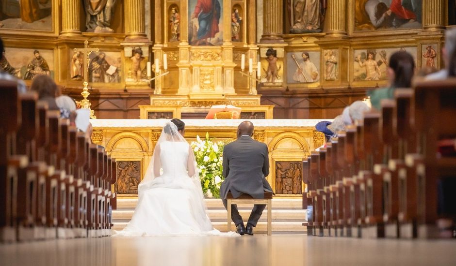 La boda de Constantine  y María en Getafe, Madrid