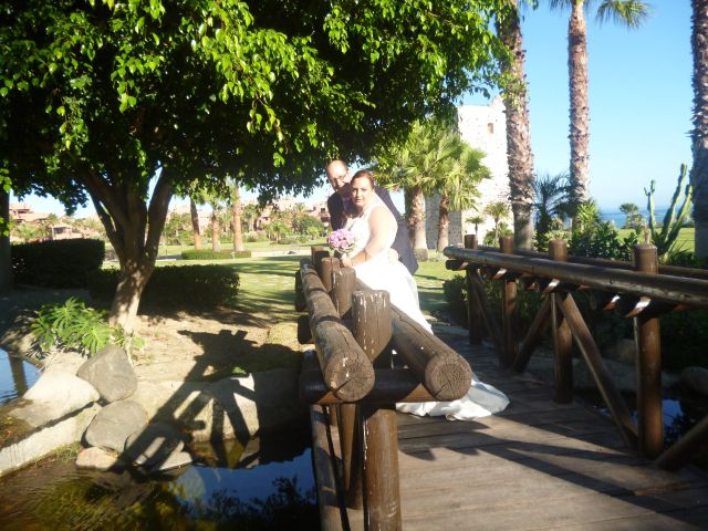 La boda de Sarai y Juanfran en San Pedro Alcantara, Málaga 6