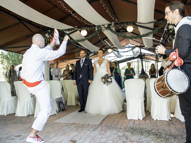 La boda de Alex y Nahia en Loiu, Vizcaya 13