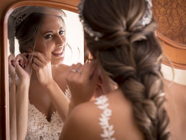 La boda de Francisco Javier y Lucía en Arenas, Málaga 38