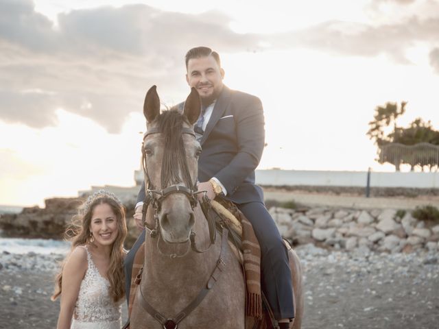 La boda de Francisco Javier y Lucía en Arenas, Málaga 93