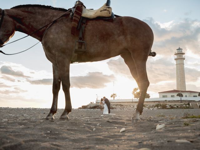 La boda de Francisco Javier y Lucía en Arenas, Málaga 98