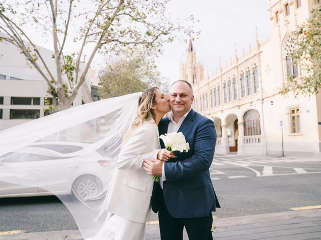 La boda de Alex y Amelia en Valencia, Valencia 18
