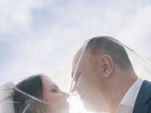 La boda de Alex y Amelia en Valencia, Valencia 26