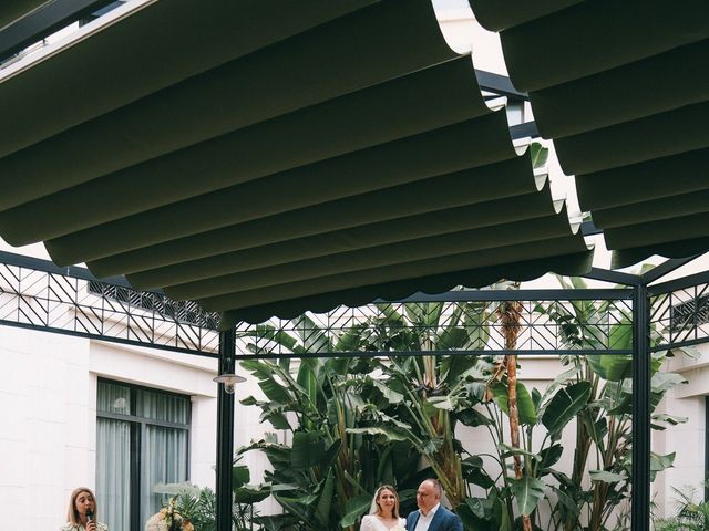 La boda de Alex y Amelia en Valencia, Valencia 53