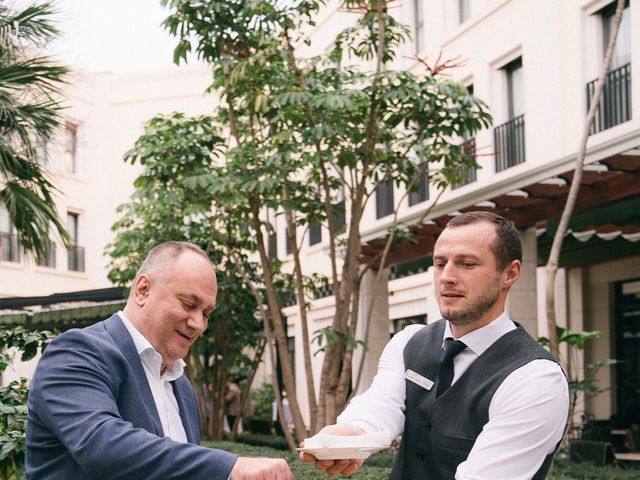 La boda de Alex y Amelia en Valencia, Valencia 80
