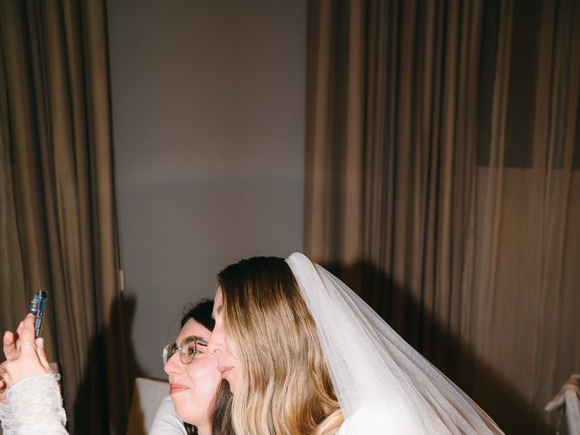 La boda de Alex y Amelia en Valencia, Valencia 98