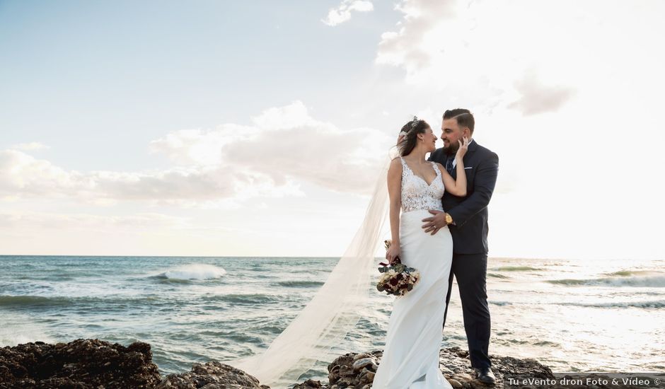 La boda de Francisco Javier y Lucía en Arenas, Málaga