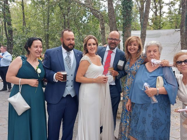 La boda de Rafael y Virginia  en Valdastillas, Cáceres 10