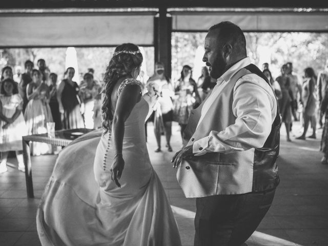 La boda de Rafael y Virginia  en Valdastillas, Cáceres 19