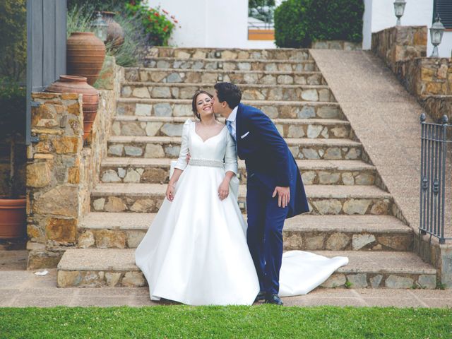 La boda de Alicia y David en Villafranca De Los Barros, Badajoz 34