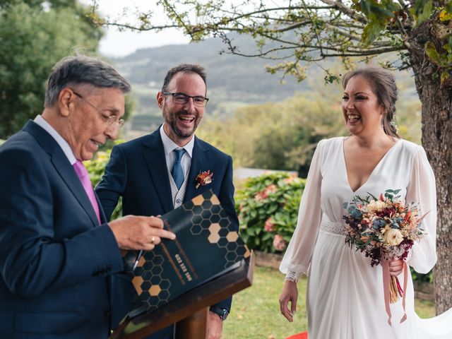 La boda de Asier y Azahara en Soto Del Barco, Asturias 26