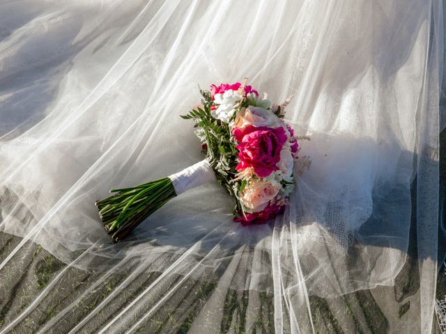 La boda de Victor y Elisabet en Griñon, Madrid 28