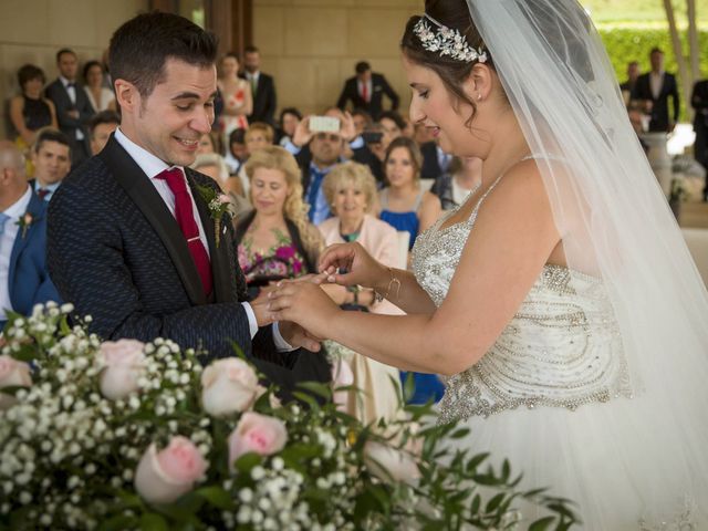 La boda de Álvaro y Sarai en Elciego, Álava 17