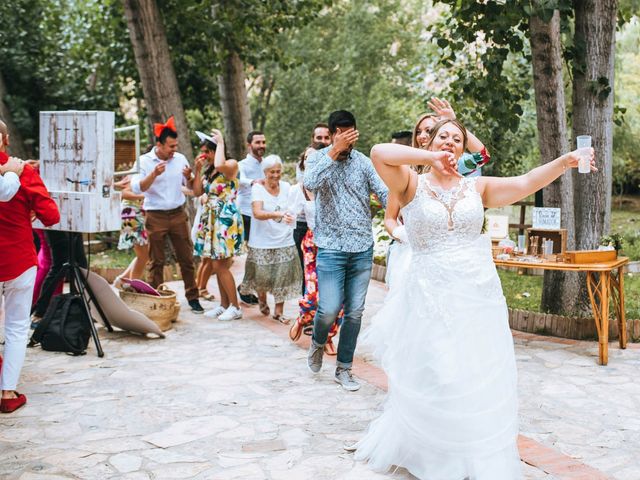 La boda de Andrés y Edith en Alborache, Valencia 65