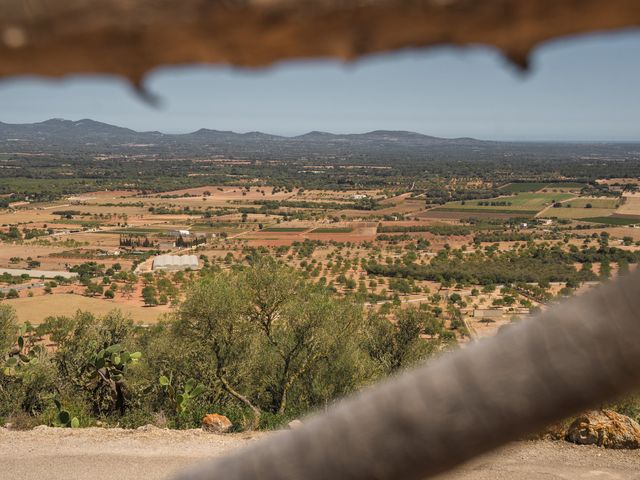 La boda de Bence y Ann en Porreres, Islas Baleares 2