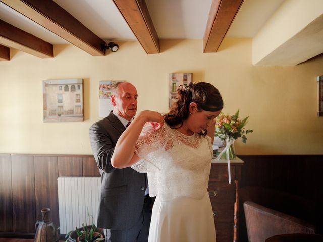 La boda de Jorge y Adriana en La Vall De Bianya, Girona 7